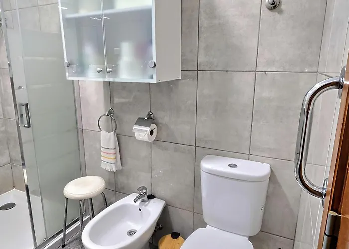 Banana Lovers - Farm View *